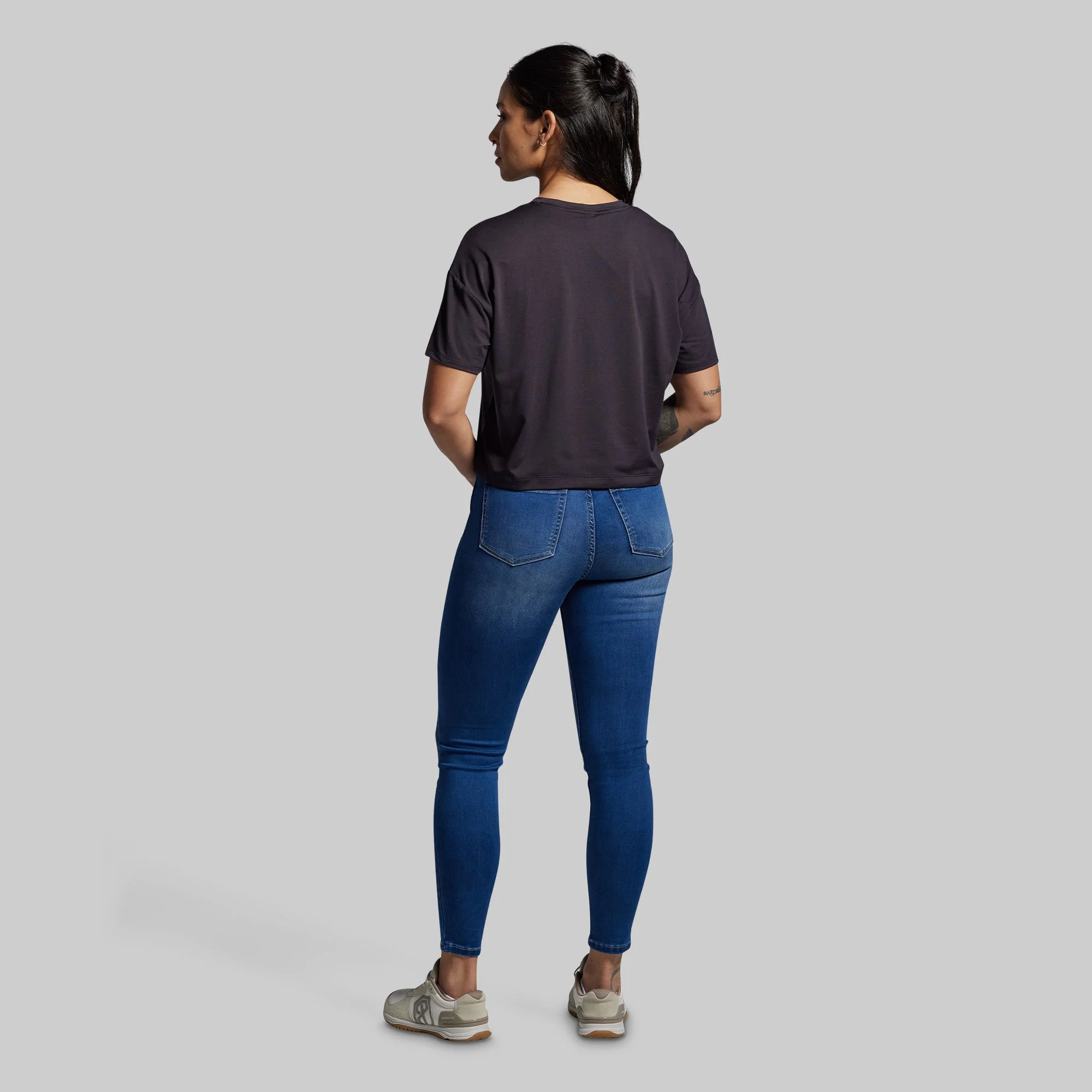 Premium Basic Crop Tee (Black) - Image 4