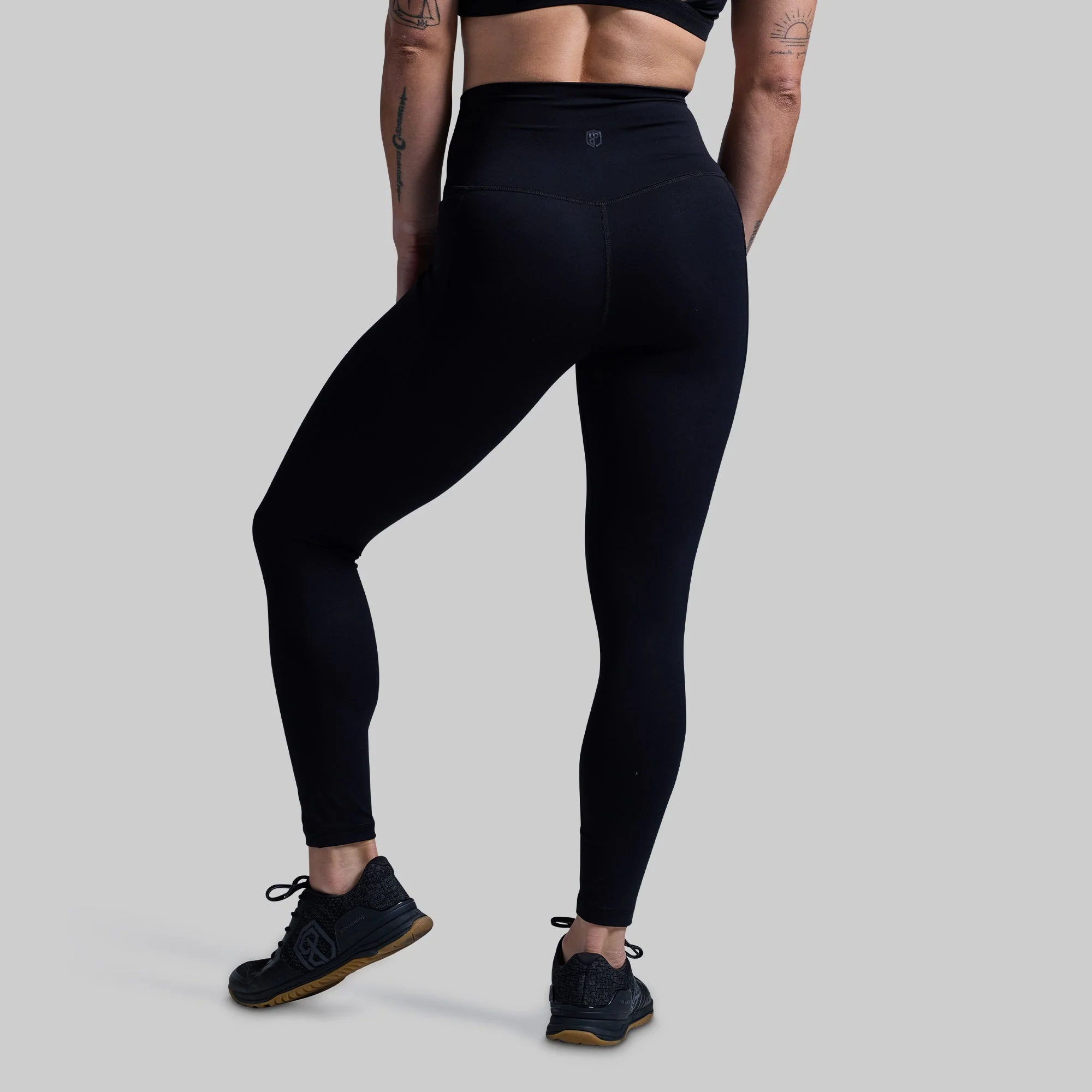 Your Go To 7/8 Legging w/ Pockets 2.0 (Black) - Image 2